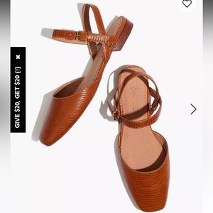 The Jeanne Slingback Flat